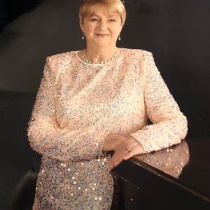 Meet your Posher, Opal